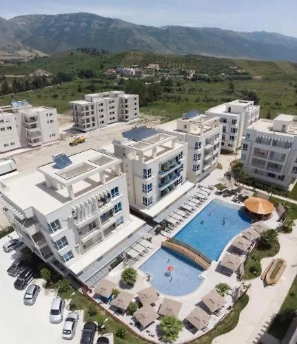 Sea Side Apartment Radhime Vlore