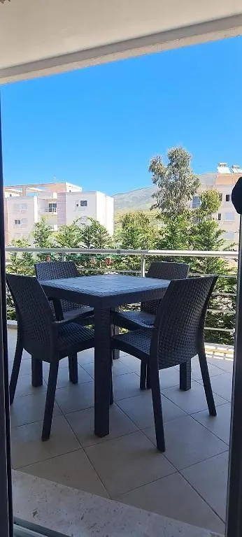 Sea Side Apartment Radhime Vlore