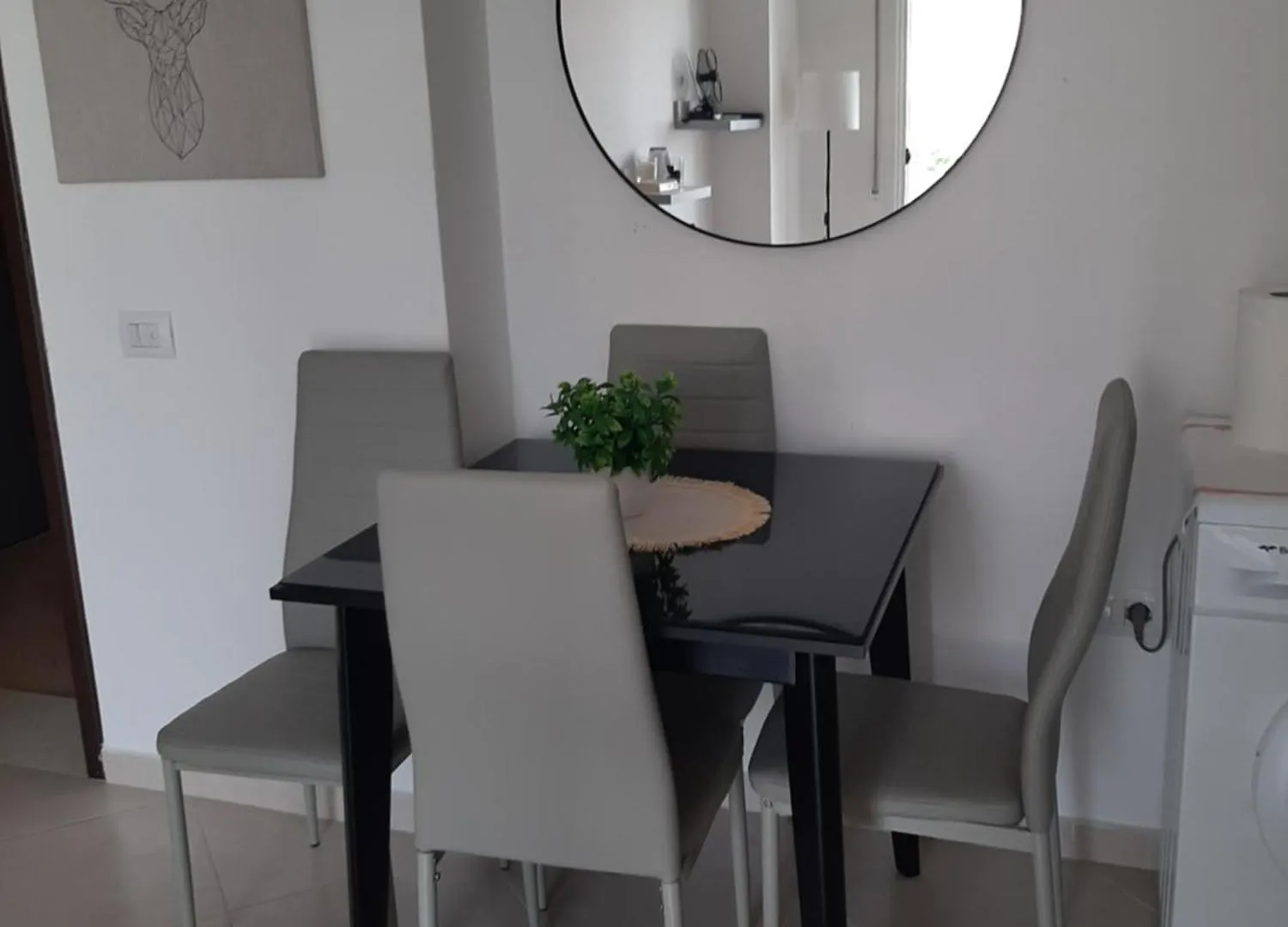 Sea Side Apartment Radhime Vlore Albania